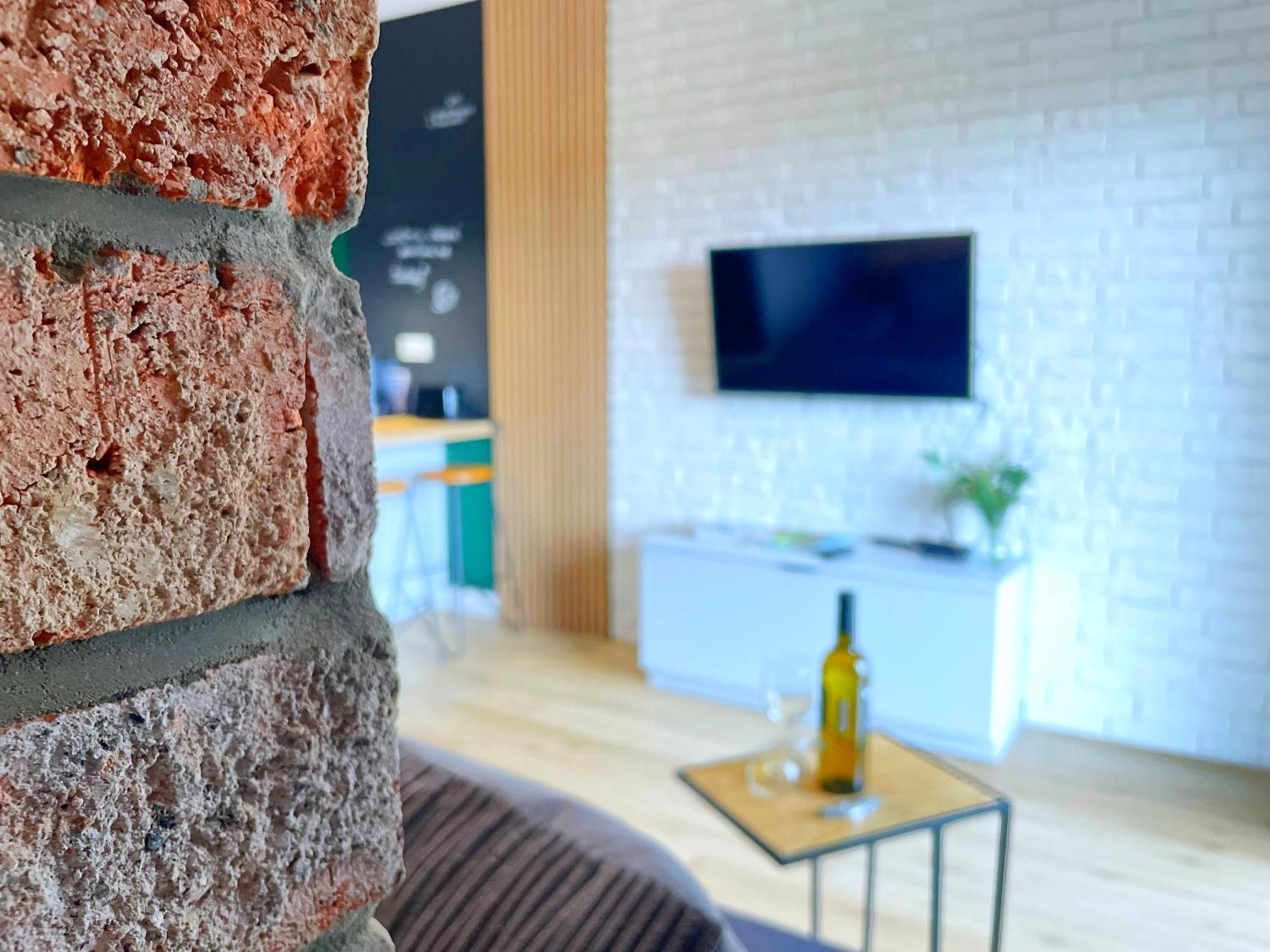 Apartament Zielone Podwale ヴァウブジフ エクステリア 写真